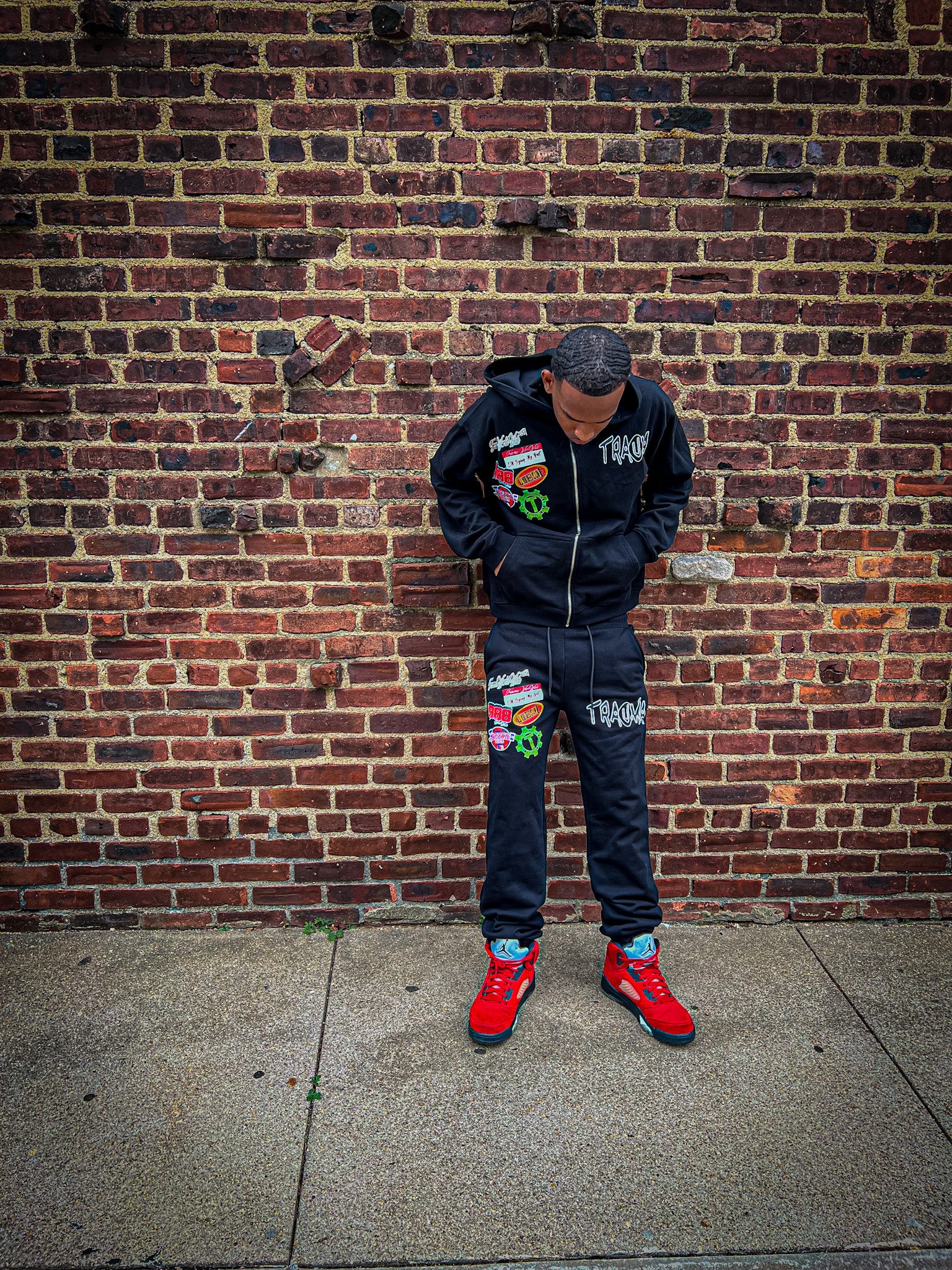 Black "WHAT THE" SWEATSUIT